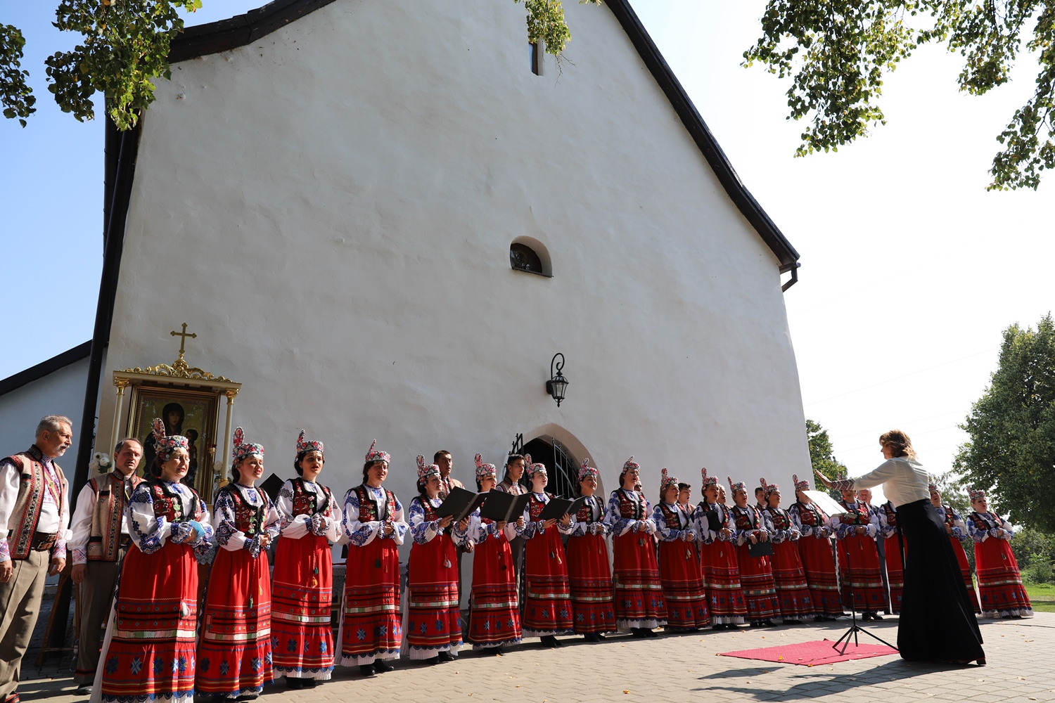 Святкову Літургію до Дня Ужгорода провели у Горянській ротонді (ФОТО)
