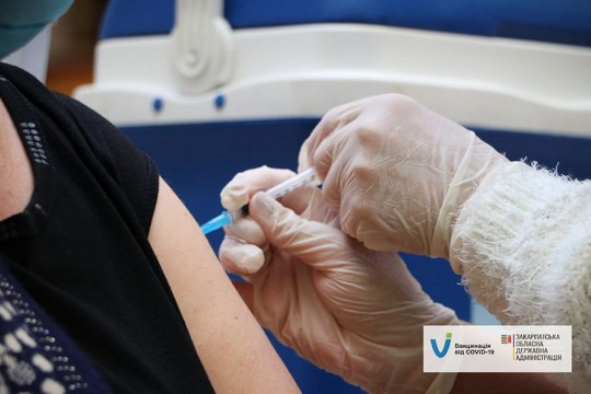 Упродовж вихідних на Закарпатті вакциновано майже 3,5 тисячі закарпатців