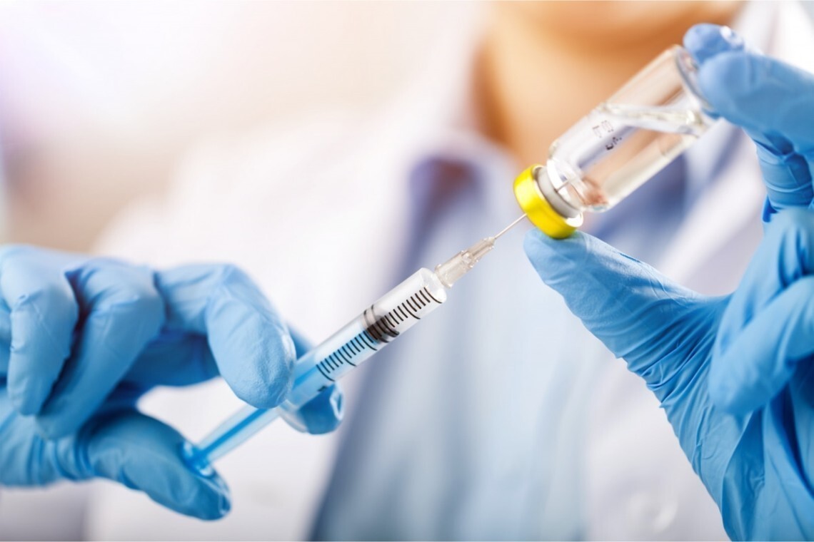 Зробити щеплення від коронавірусу в Ужгороді можна у 14 пунктах вакцинації