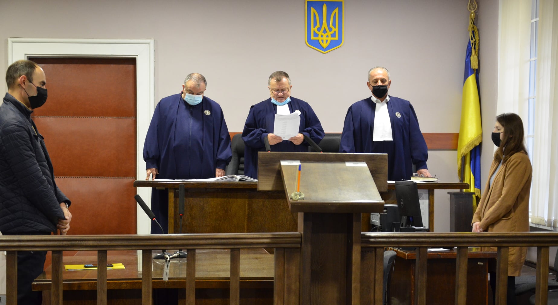 Підозрюваного в убивстві 10-річної падчерки на Ужгородщині суд залишив під вартою (ФОТО)