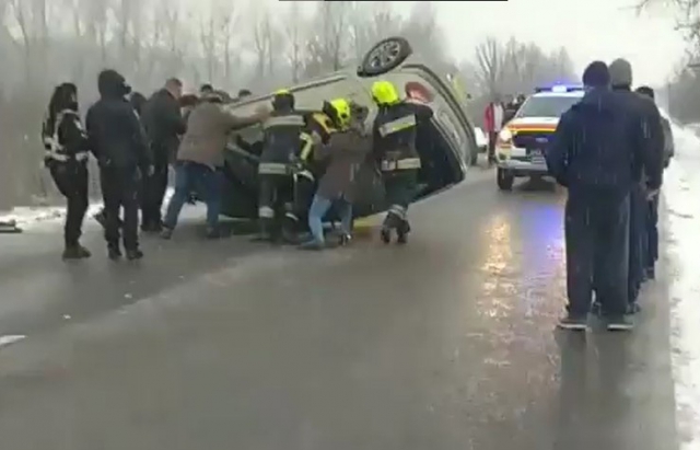 На Тячівщині, з'їхавши у кювет, травмувався водій легковика
