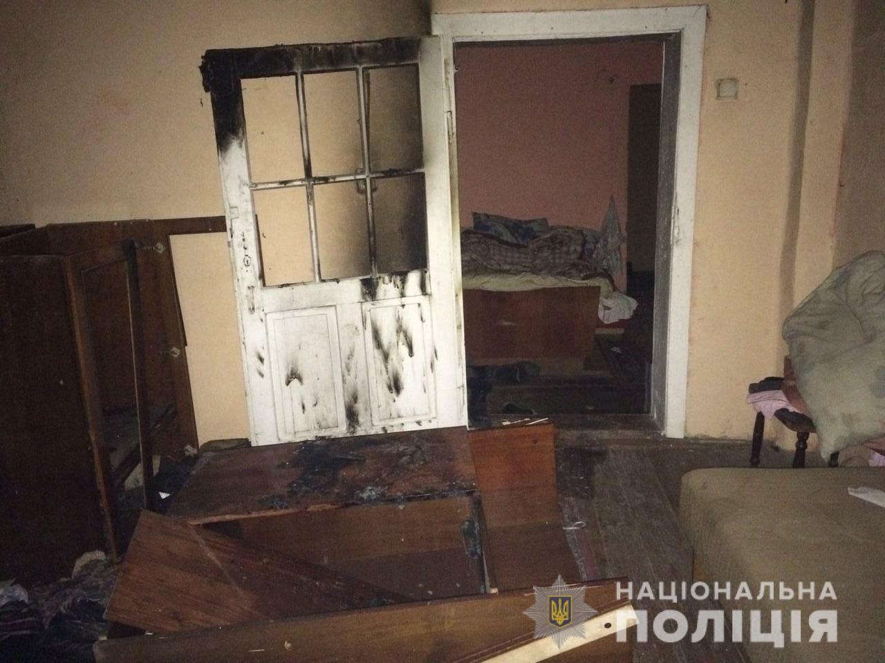 У Чопі чоловік підпалив будинок родичів, у яких жив (ФОТО)