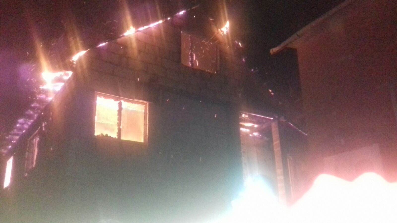 Під час пожежі на Хустщині травмувалася власниця будинку (ФОТО)
