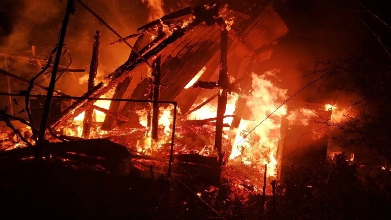В Оноківцях на Ужгородщині згорів дачний будинок