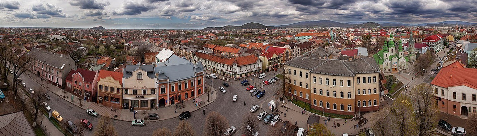 У Мукачеві відновлюватимуть фасади в історичному центрі міста