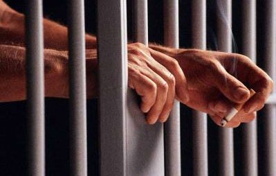 За крадіжку та грабіж мешканця Берегова засудили до понад 4 років в’язниці