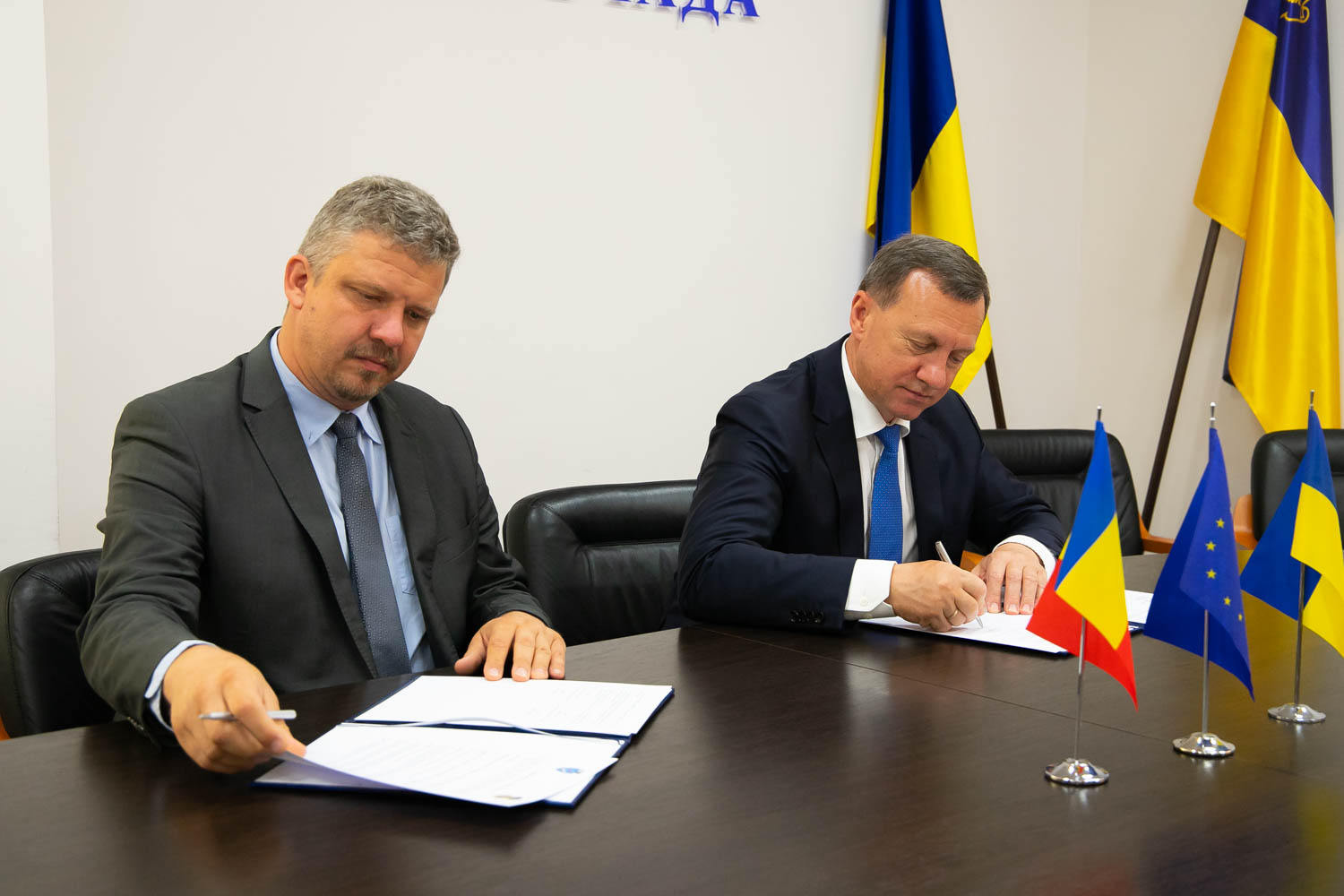Ужгород і румунський Тиргу-Муреш підписали угоду про співпрацю (ФОТО)