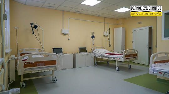 В оновленому приймальному відділенні Воловецької райлікарні лікарі працюють на сучасному медичному устаткуванні (ФОТО)
