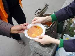 В Ужгороді вимушені переселенці харчуються за талонами, фінансує – міський бюджет