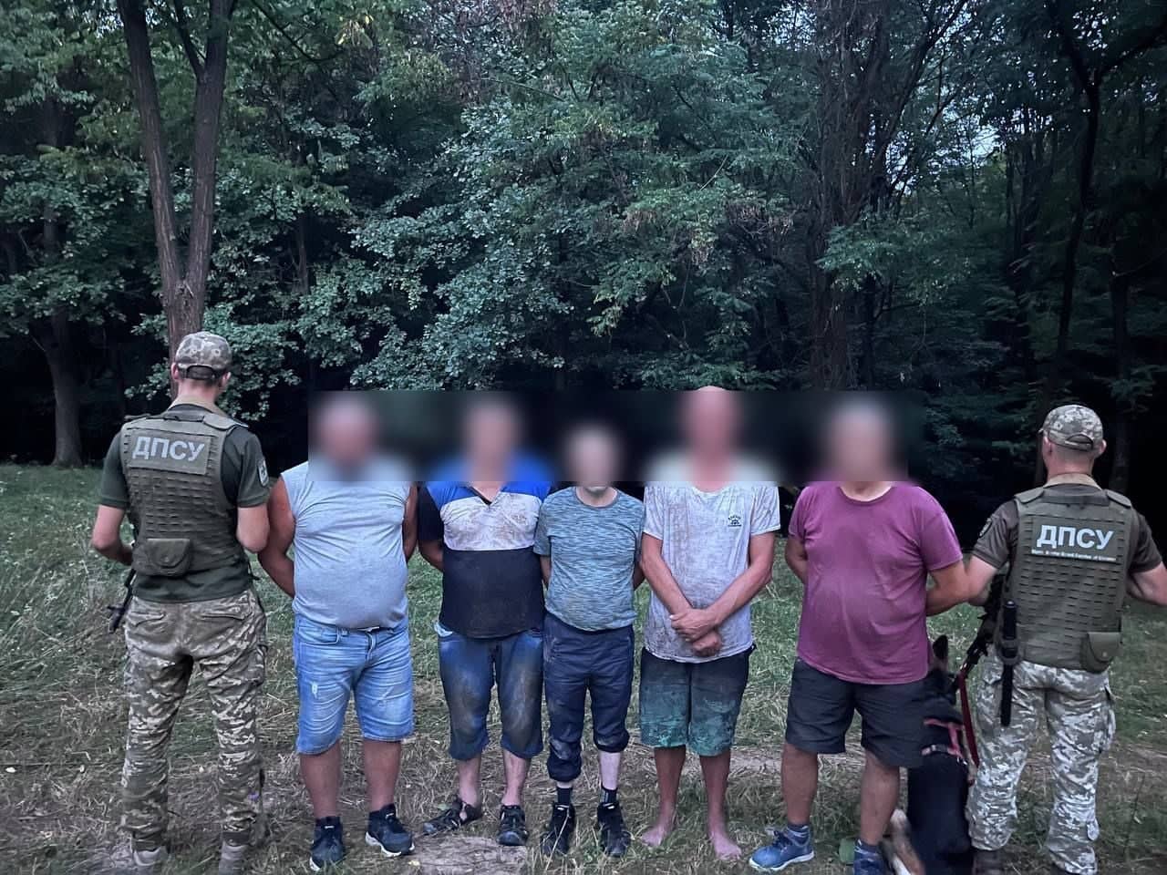 На Тячівщині затримали 5 місцевих призовників, які намагалися річкою перетнути кордон (ФОТО)