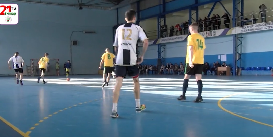 В Ужгородській футзальній лізі відбулися поєдинки 6-7 турів (ВІДЕО)