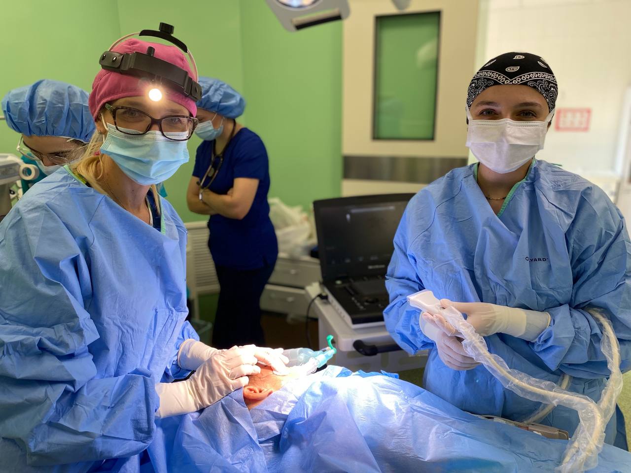 У Львові 5-річній закарпатці лікарі без операції "інноваційно" повернули усмішку (ФОТО)