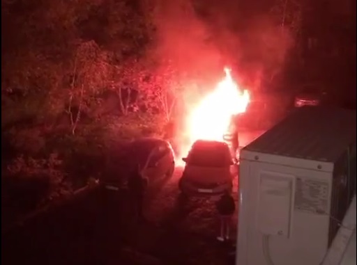 Уночі підпалили Kia Sportage ужгородського прокурора Трофименкова (ФОТО, ВІДЕО)