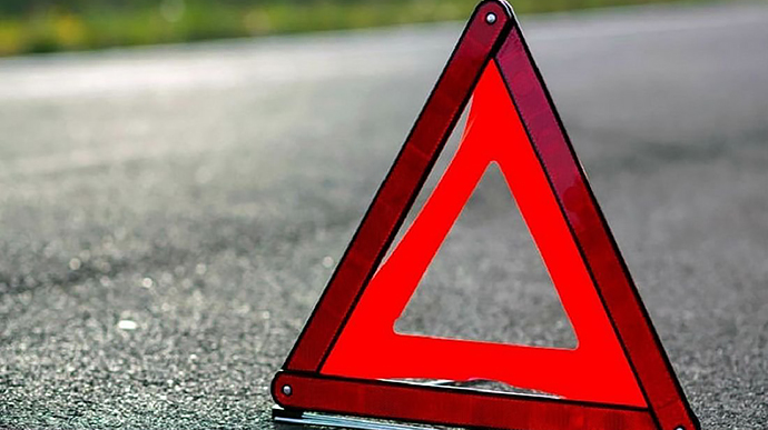 Внаслідок ДТП в Ужгороді травмувалися водій та 2 пасажирки, серед яких – 7-річна дитина