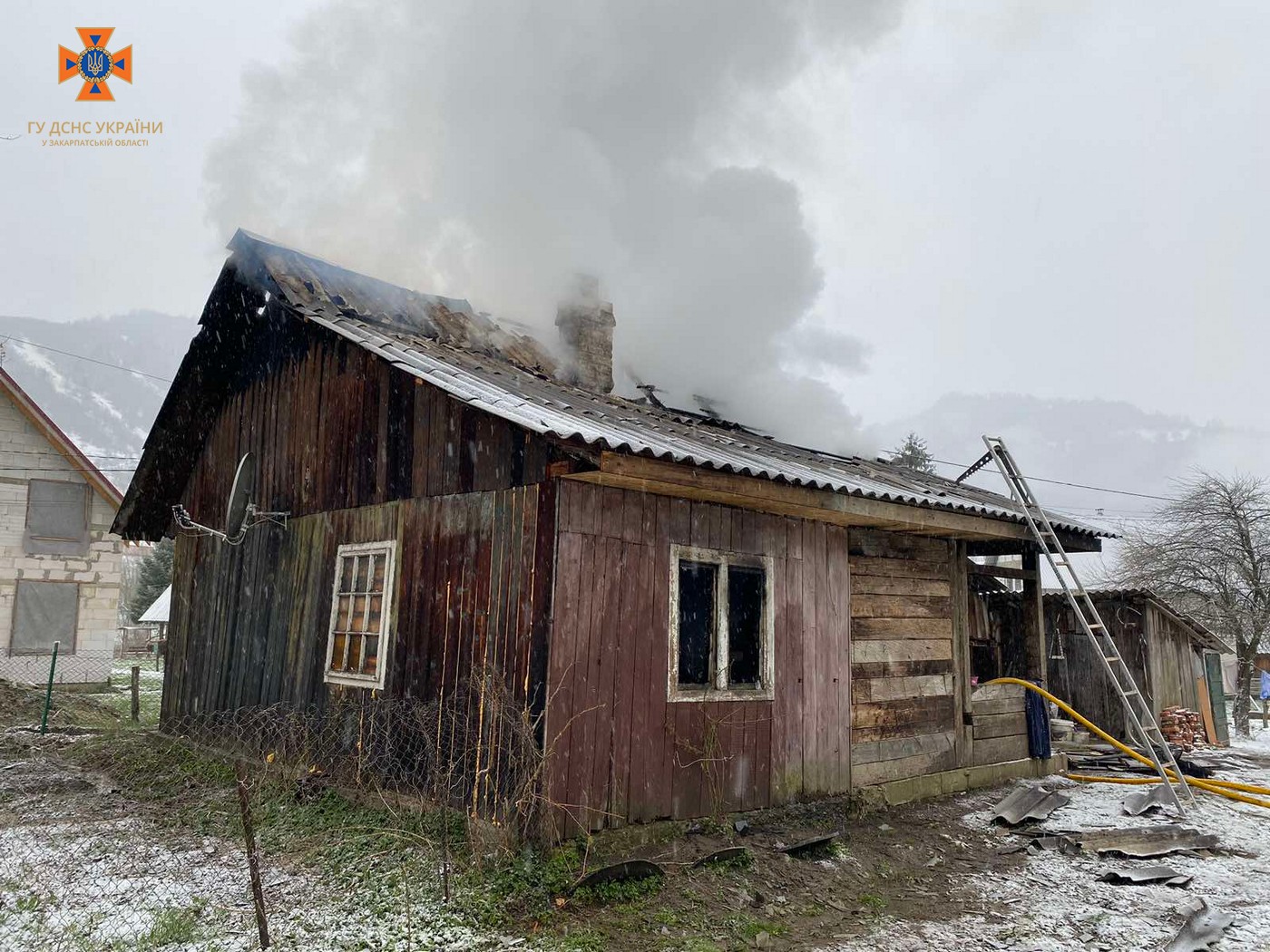 У пожежі на Рахівщині загинув чоловік (ФОТО)