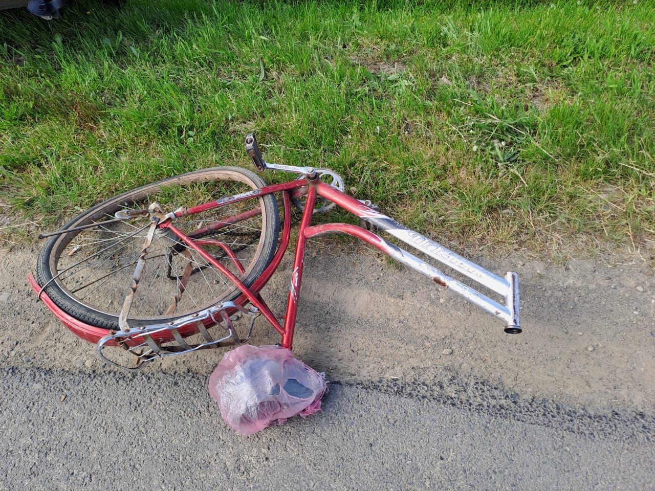 На Мукачівщині велосипедист загинув під колесами авто (ФОТО)