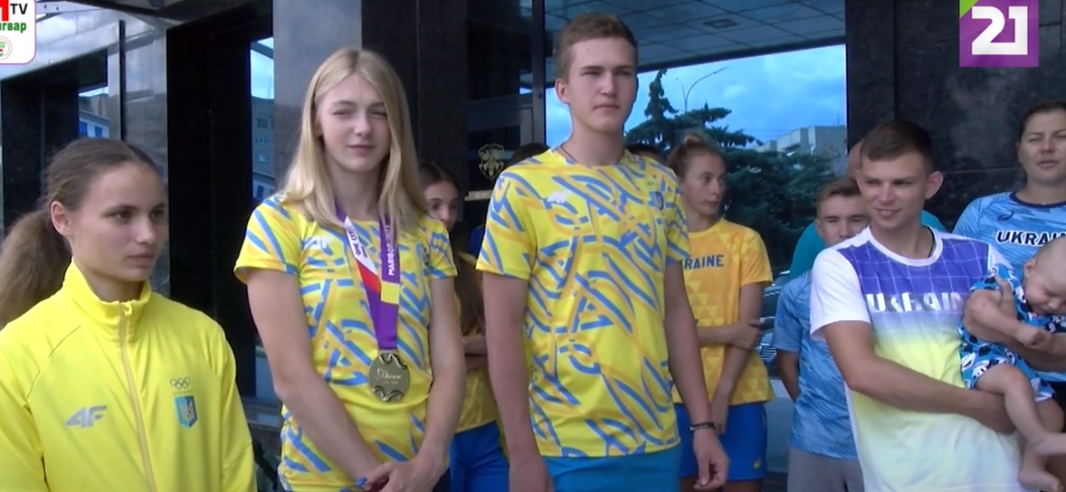 В Ужгороді зустріли юних олімпійських легкоатлетів (ВІДЕО)