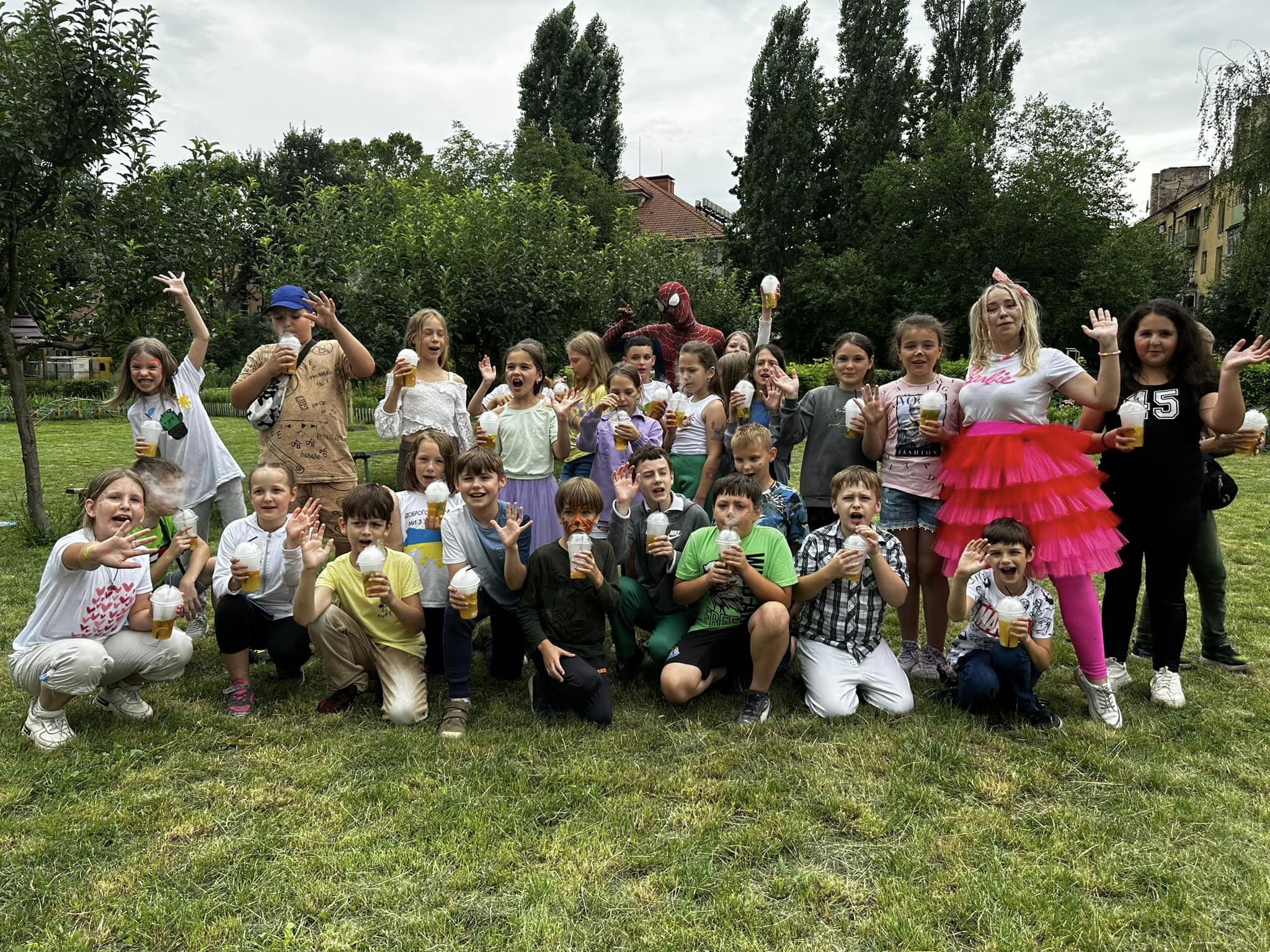 В Ужгороді та в Ясінях завершилися літні дитячі табори "Щасливих дітей" (ФОТО)