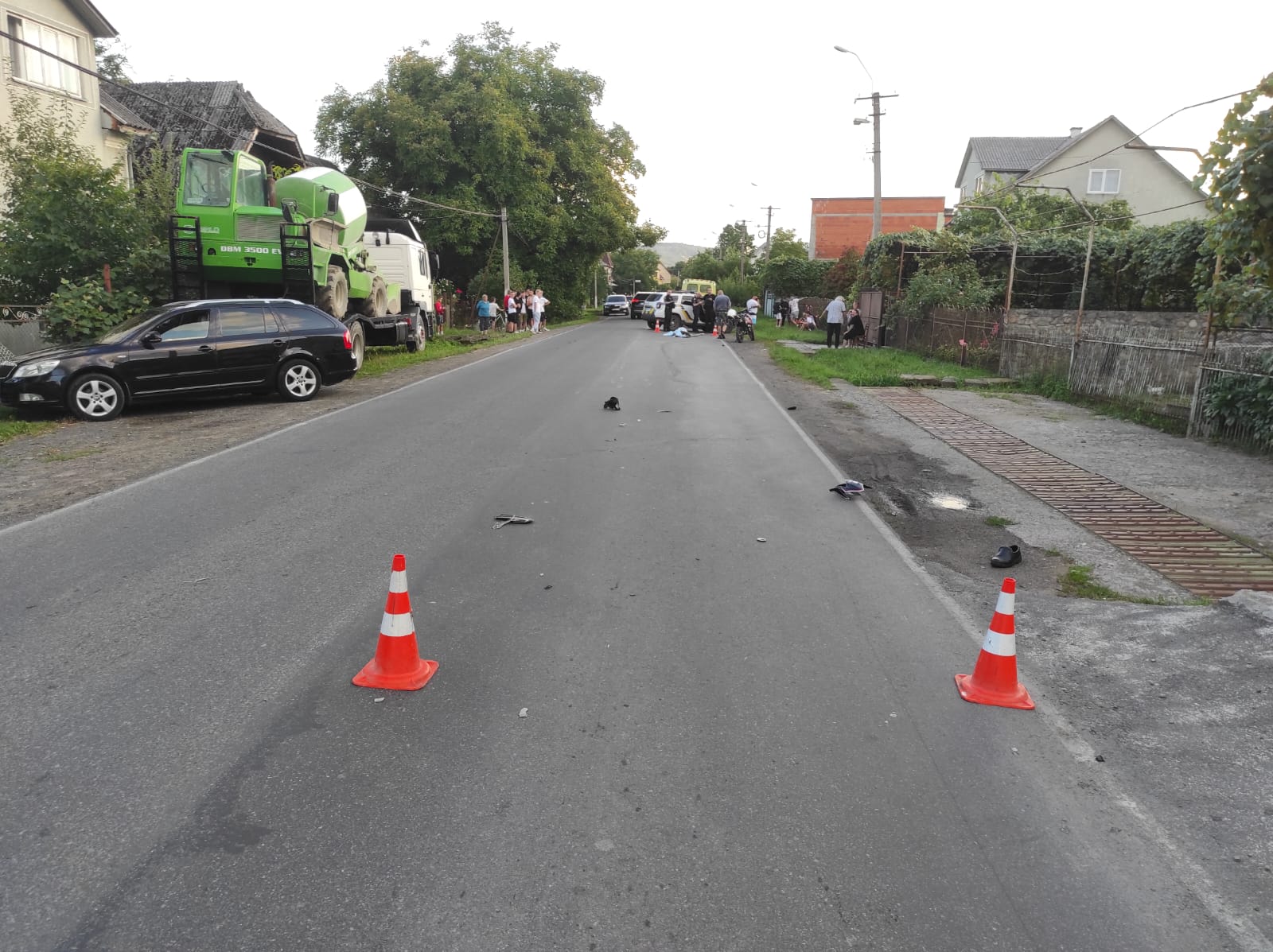 На Тячівщині 13-річний мотоцикліст на смерть збив 93-річного односельця, що переходив дорогу (ФОТО)