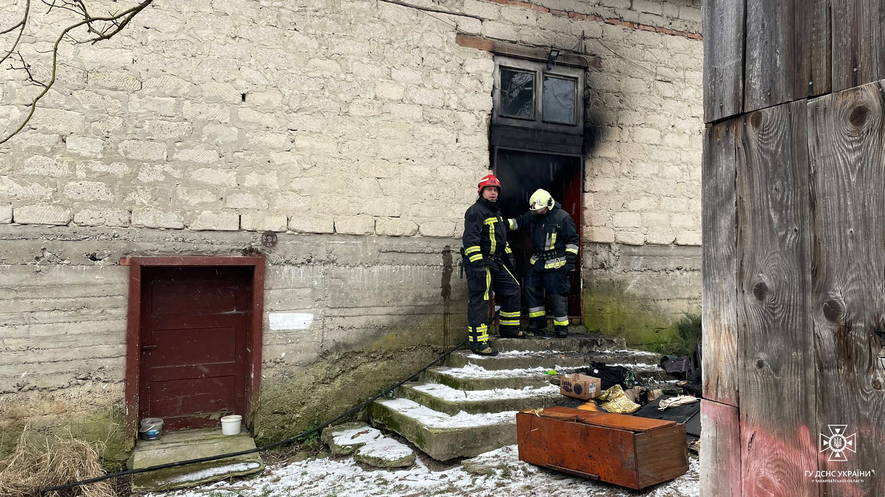 У Рокосові на Хустщині пожежні врятували від вогню будинок (ФОТО)