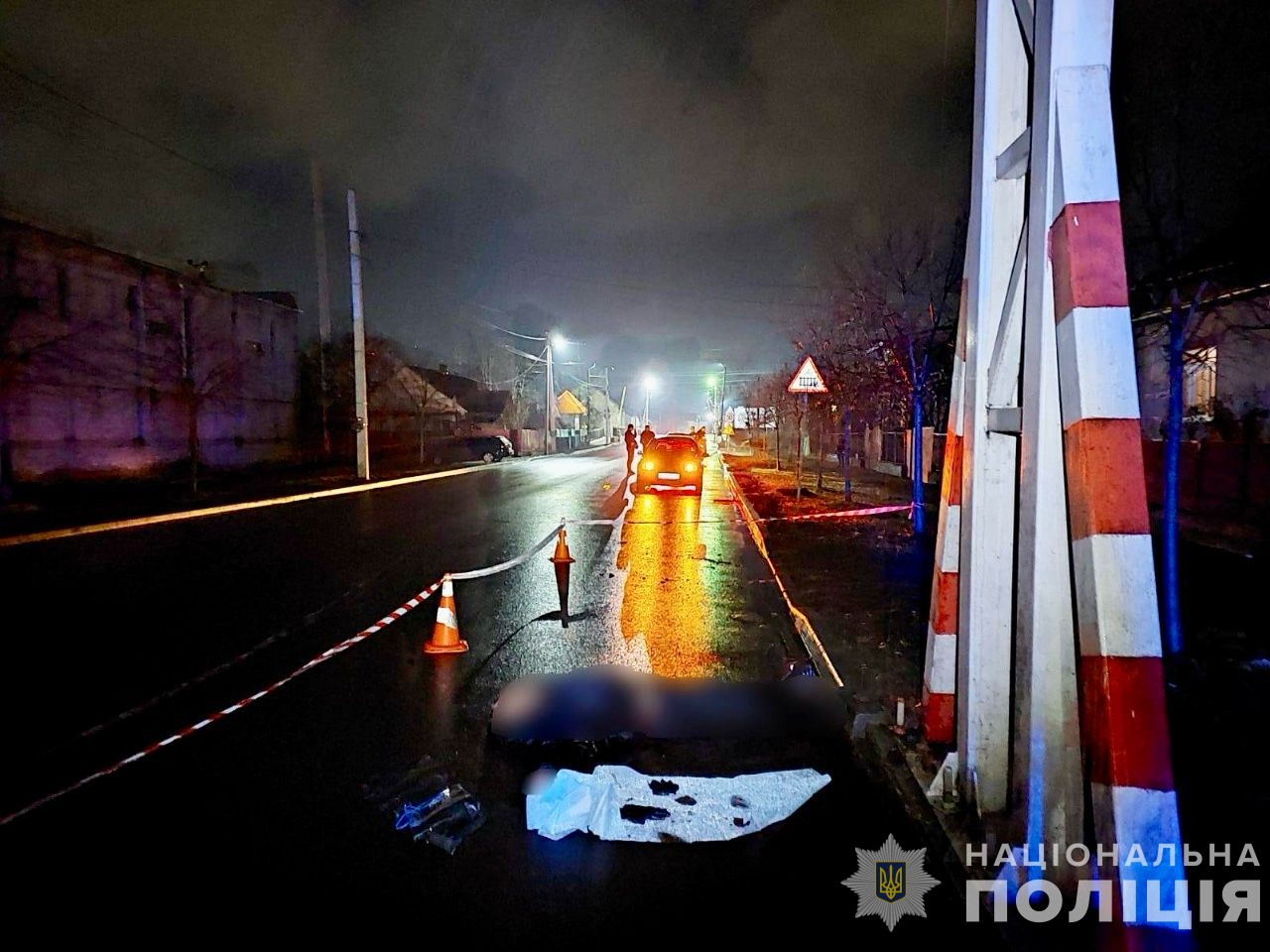 У Мукачеві водій Audi смертельно травмував чоловіка, що переходив дорогу у невстановленому місці (ФОТО)