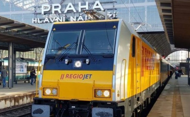 Під новий потяг Прага – Чоп “Укрзалізниця” запроваджує сполучення із Закарпаття до Чернівців