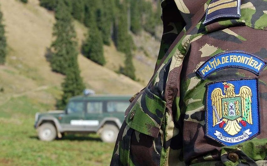 У Румунії затримали двох українців, які на Закарпатті напали на прикордонника, відібрали пістолет і втекли через кордон