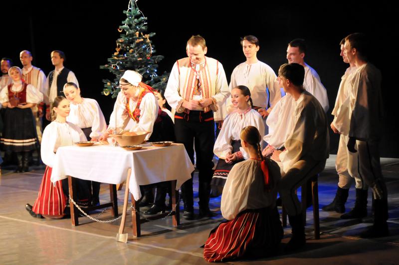 Різдвяний вечір у виконанні Піддуклянського ансамблю відбувся у Пряшеві (ФОТО)