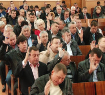 Депутати Мукачівської райради провели чергову сесію (ВІДЕО)