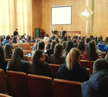 Мукачівським студентам теж організували безкоштовний перегляд фільму про трагедію Карпатської України (ВІДЕО)