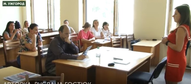 В Ужгороді студентів навчали інформаційній гігієні виборця (ВІДЕО)