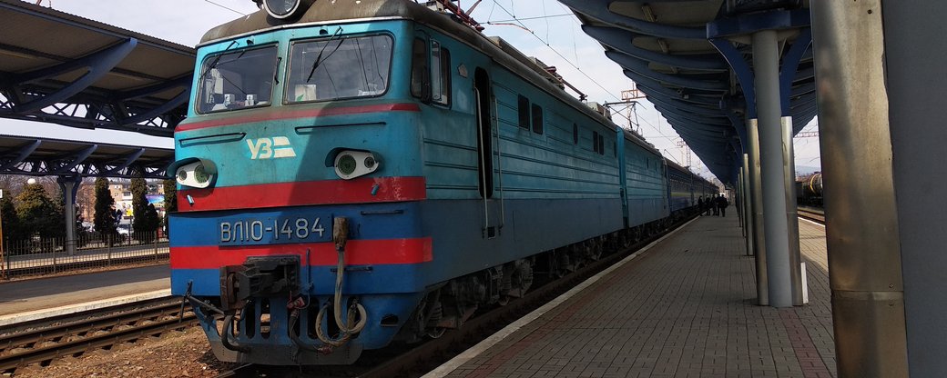 Три потяги курсуватимуть з Ужгорода до Запоріжжя з 29 березня до 5 квітня (ФОТО, ВІДЕО)