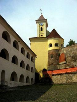 Мукачівський замок «Паланок» закрили для туристів через весілля сина директора «Фішер-Мукачево»