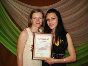 Майбутній перукар із закарпатського Хуста стала "Золотими руками" міжнародного конкурсу «Учень року-2011»