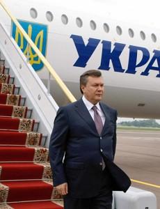 Віктор Янукович прибув на Закарпаття